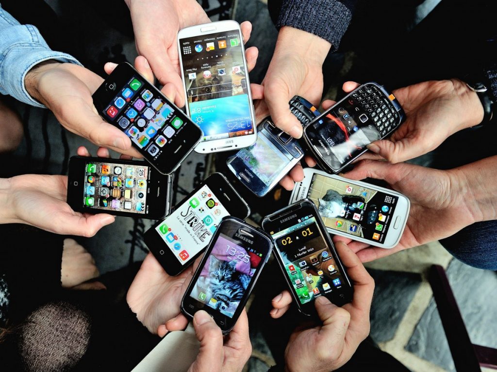 web-smartphones-1-getty-1024x768-3445400.jpg
